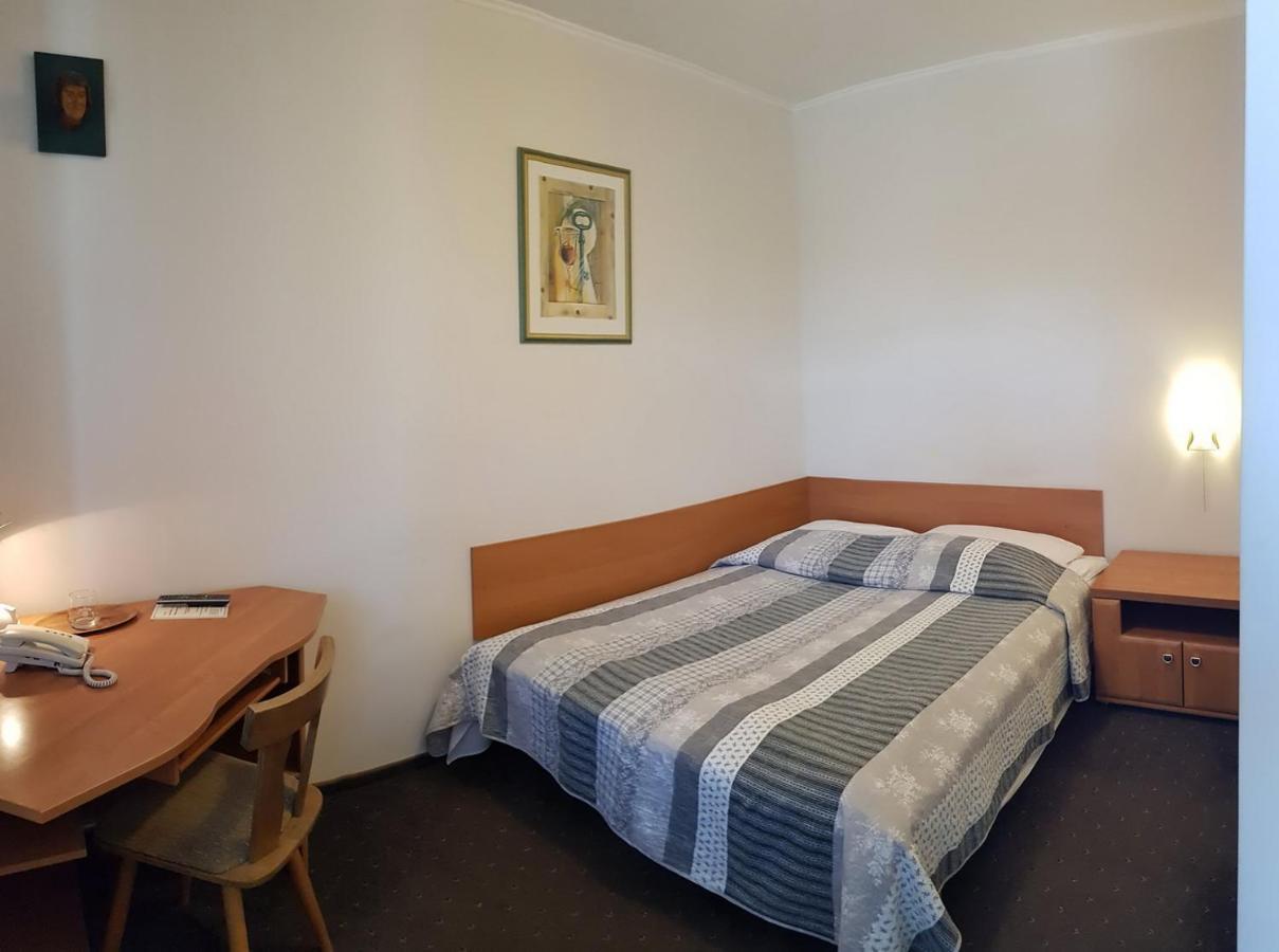 Hotel Alicja Łódź Eksteriør bilde